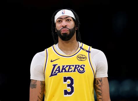 Lakers vs. Celtics Prediction, Picks & Player Props Tonight: Best .